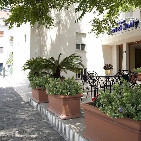 Hotel Jolly 4*